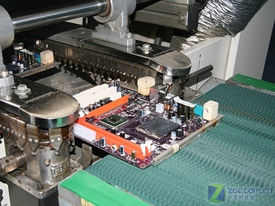 主板從波峰焊機出來的技術解析PCB電路板制造關鍵環節